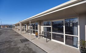 Aaa Thames Court Motel